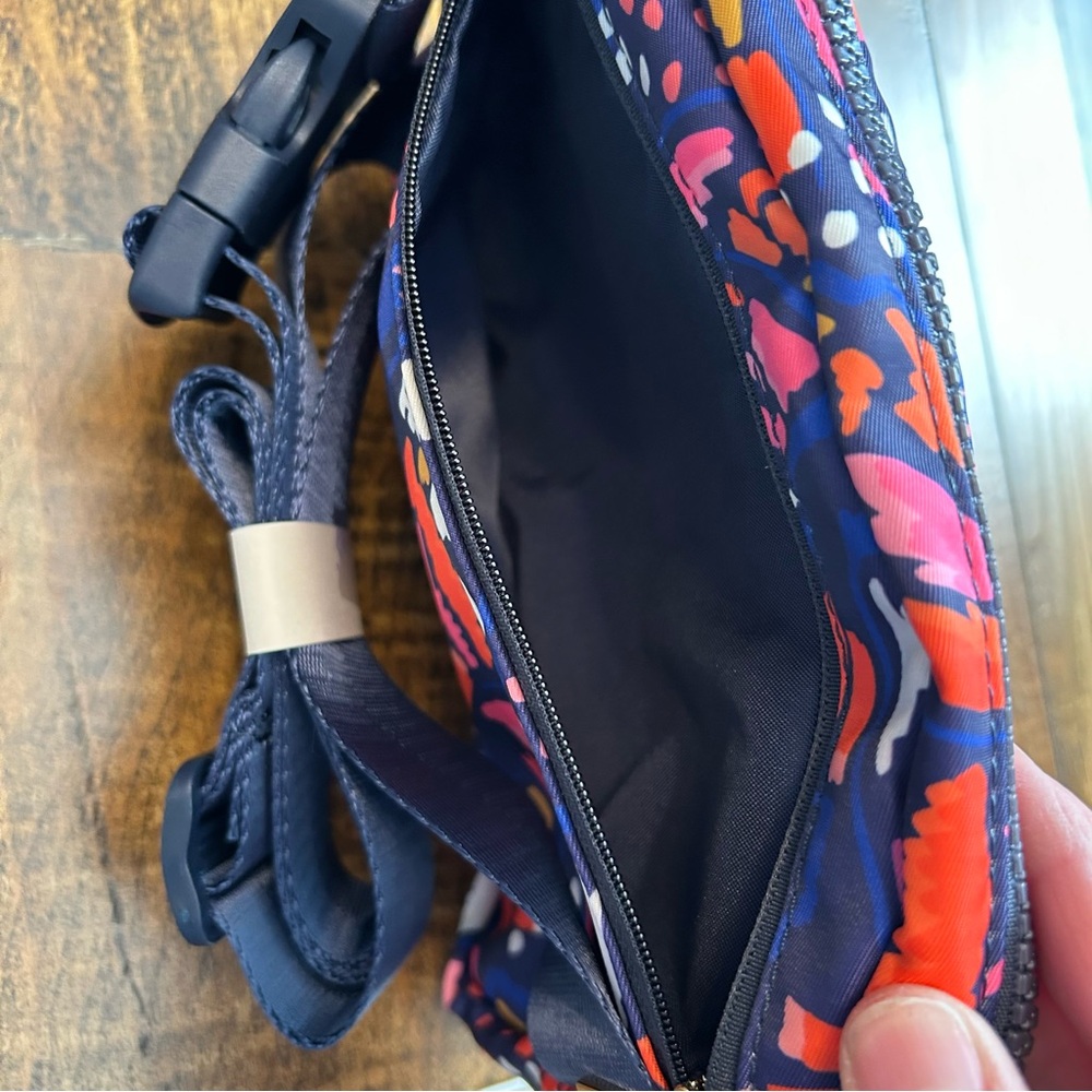 NWT Mary Square So Fly Crossbody Bag Butterfly Navy Orange Coral Belt‎ Bag - Picture 4 of 7